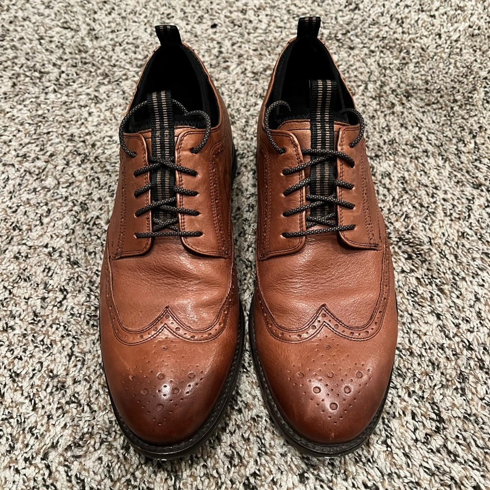 Cole Haan GrandSeries - wingtip oxfords. SIZE 9.5
